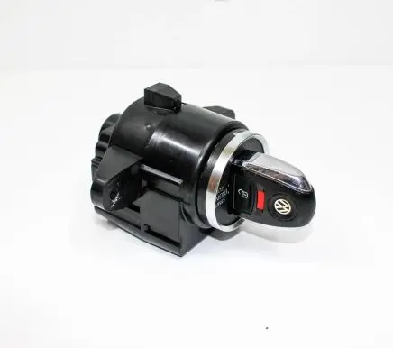 Volkswagen Touareg II Ignition lock 7P6905843E