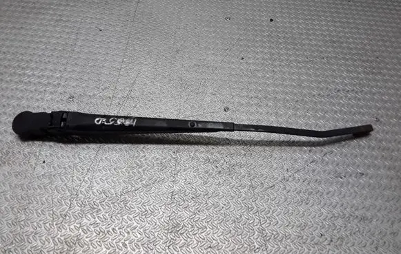 Ford Explorer Front wiper blade arm 