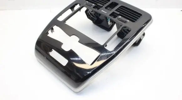 Nissan Leaf I (ZE0) Radio/GPS head unit trim 682603NL0A 682U13NL0A