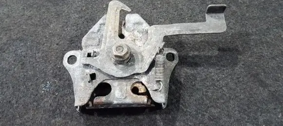 Mazda 323 Engine bonnet/hood lock/catch
