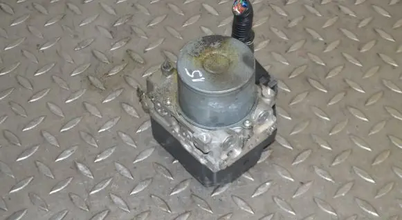 Mazda 6 ABS Pump GHR1437A0 1338000670
