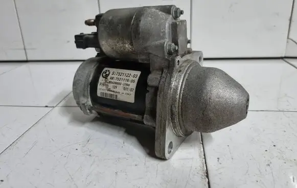 BMW 5 E60 E61 Starter motor 7521122 7521116 MS4280001760