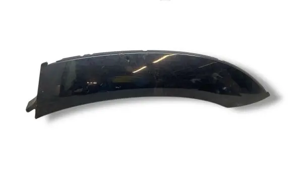 Suzuki Grand Vitara I Rear fender molding trim 7768052D00