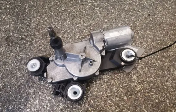 Mazda 3 I Rear window wiper motor 0390201588