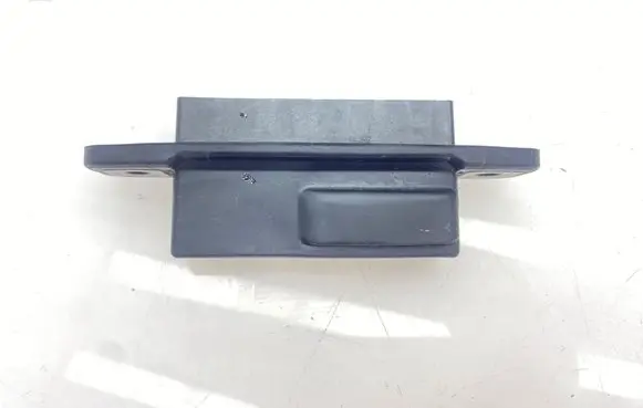 Tailgate opening switch