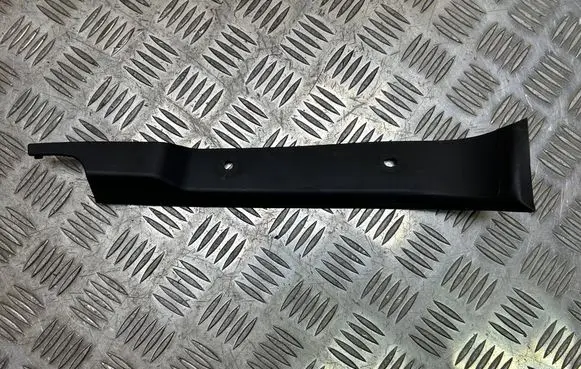 BMW 1 F20 F21 Rear/tail light trim molding 7300663 51247300663
