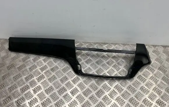 Mercedes-Benz GLS X166 Panel trim A1666809563