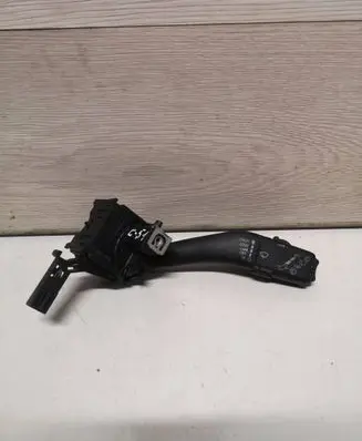 Volkswagen Caddy Wiper control stalk 1K0953519J 01253516 205167229