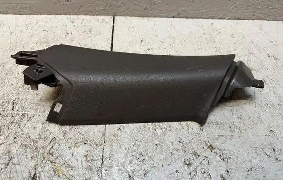 Porsche Macan (95B) (C) pillar trim 95B867288