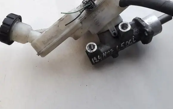 Nissan Note (E11) Master brake cylinder 46090ax600