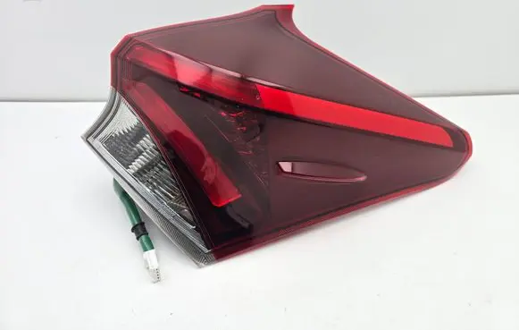 Toyota Auris E180 Rear/tail lights 