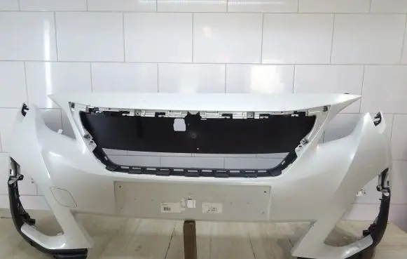 Peugeot 5008 Front bumper 9815499077