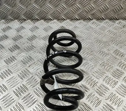 BMW 2 F44 Rear coil spring 6866771