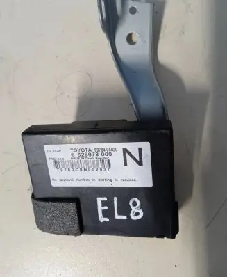 Toyota Avensis T270 Immobilizer control unit/module 8978405020