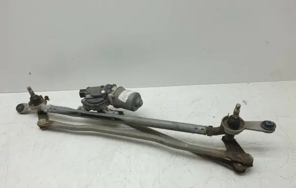 Chrysler Pacifica Front wiper linkage and motor 68229327AC KR617637 5553400