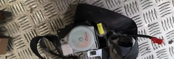 Mitsubishi Pajero Front seatbelt tkab2en233