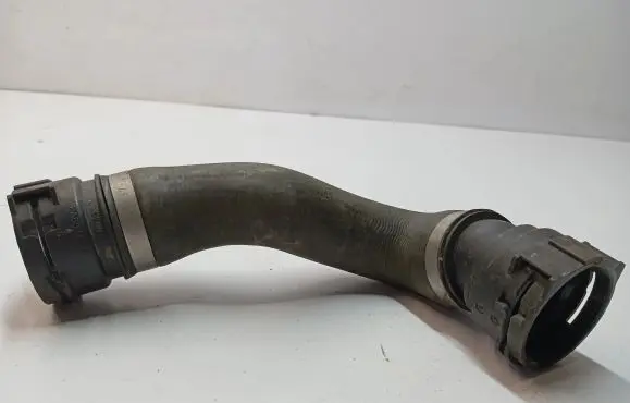 BMW X5 F15 Engine coolant pipe/hose 8572127