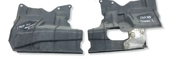 Toyota GT 86 Engine splash shield/under tray 56440CA040 56440CA031