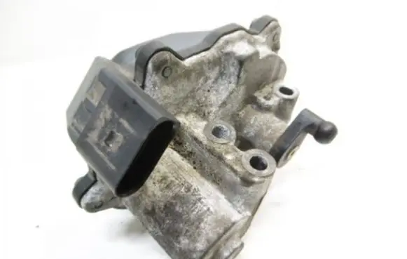 Audi A4 S4 B7 8E 8H Intake manifold valve actuator/motor 06F133482D