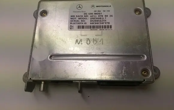 Mercedes-Benz E W211 Bluetooth control unit module A2118700026 UH03MM01LT DM20056244