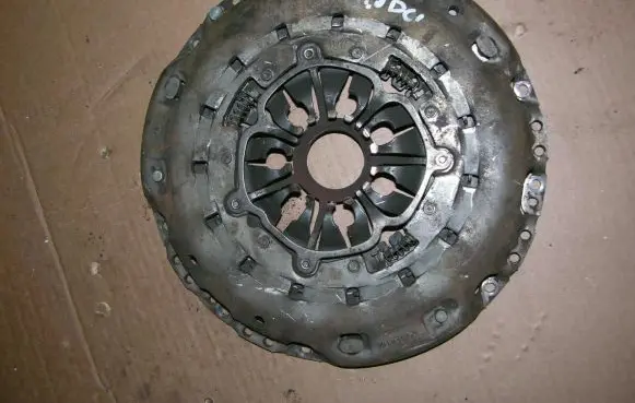 Nissan Primera Clutch pressure plate 