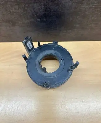 Audi A4 S4 B5 8D Airbag slip ring squib (SRS ring) 1J0959653B