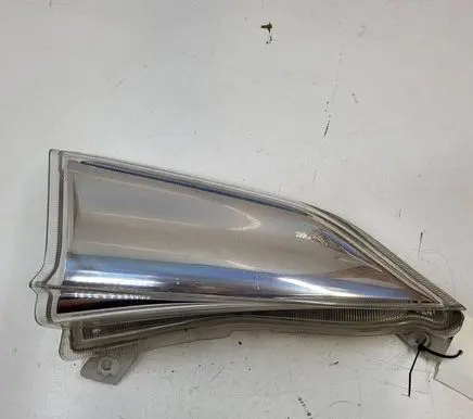 Nissan Leaf I (ZE0) Front indicator light 261803NL0A L90030069