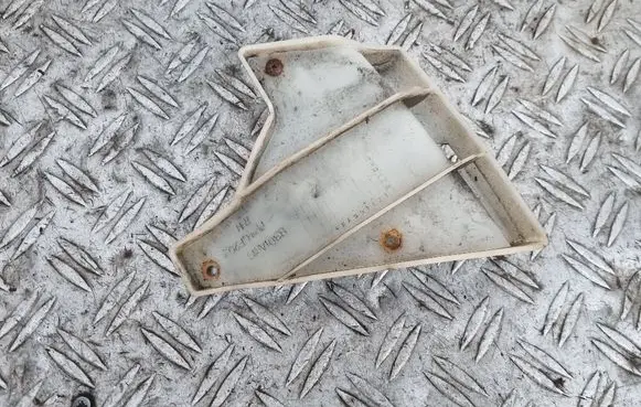Peugeot 4007 Headlight/headlamp mounting bracket 8301A818