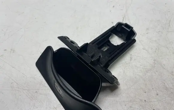 Mercedes-Benz E W211 Hand parking brake switch 2114200077