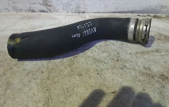 Toyota Avensis T250 Intercooler hose/pipe