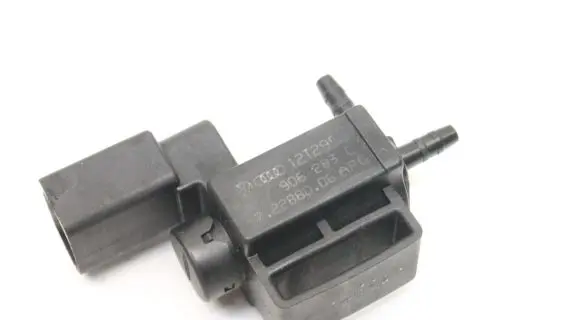 Audi A4 S4 B8 8K Engine mount vacuum valve 037906283C