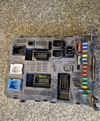Citroen C5 Fuse module