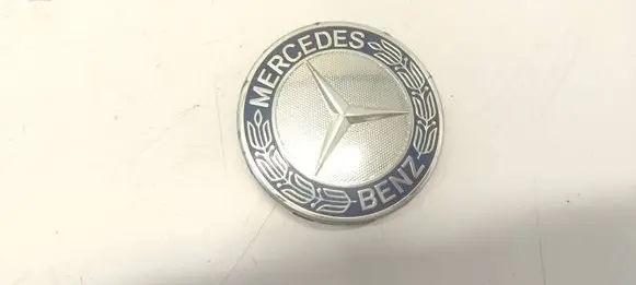 Mercedes-Benz GLA W156 X156 Original wheel cap A1714000125