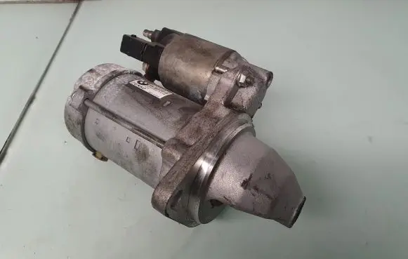 BMW 5 F10 F11 Starter motor 7579155 12417579155