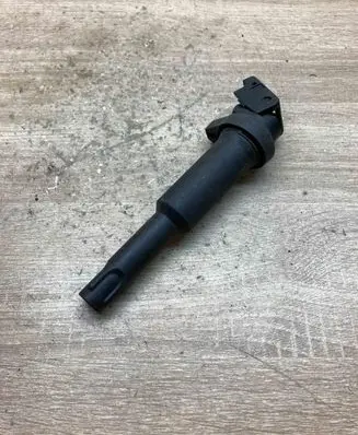 BMW Z4 E85 E86 High voltage ignition coil 7548553