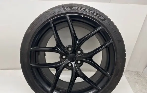 Tesla Model S R20 alloy rim 142022600A