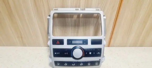 Toyota Avensis Verso Climate control unit 5590044270 1464309626