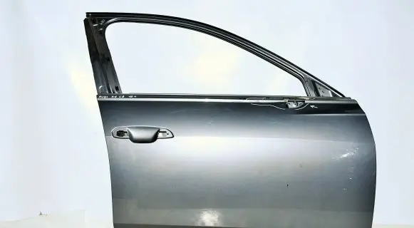 Audi A6 S6 C8 4K Front door