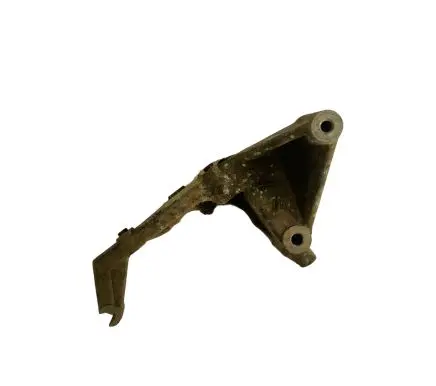 KIA Sorento Engine mounting bracket