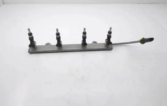 Mitsubishi Outlander Fuel injectors set 1465A412