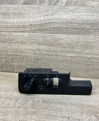 Volkswagen PASSAT B4 Light switch 3A1941531E 04051304