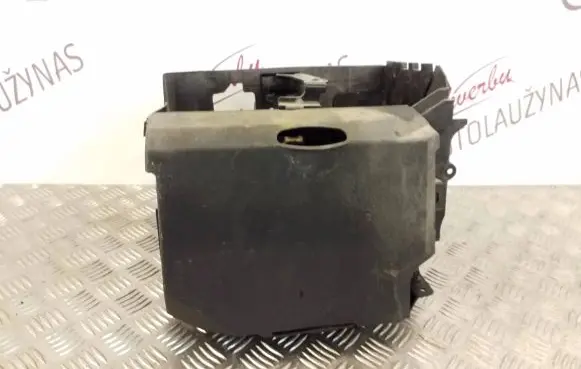 Renault Trafic III (X82) Battery box tray T06009A180