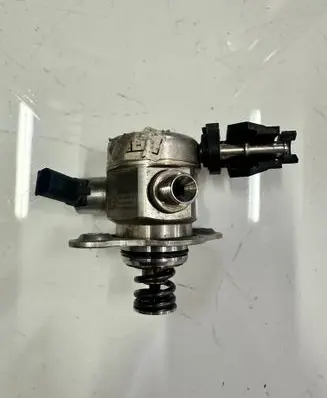 KIA Sportage Fuel injection high pressure pump 353202B420 9046020036