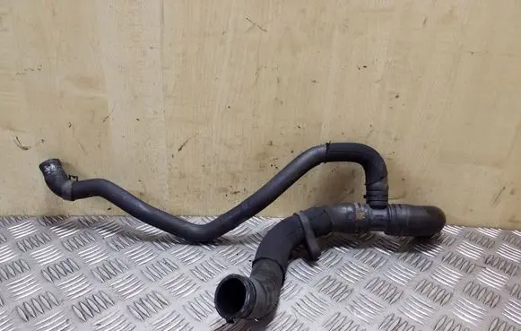 Volkswagen Polo V 6R Engine coolant pipe/hose 6R0122101R