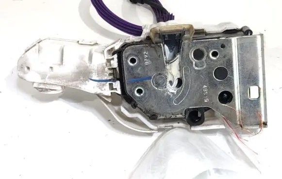 Front door lock