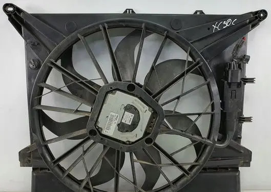 Volvo XC90 Electric radiator cooling fan 30749761
