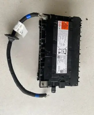 Maserati Ghibli Hybrid / electric car battery 670162269 670173414