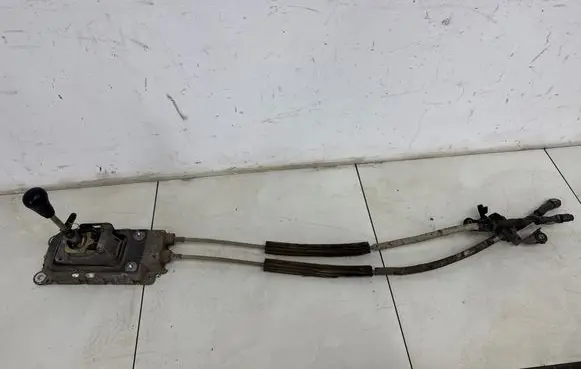 Audi A3 S3 8L Gear shifter/selector 1J0711565