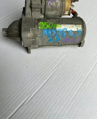 Opel Movano B Starter motor