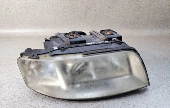 Audi A6 S6 C5 4B Headlight/headlamp